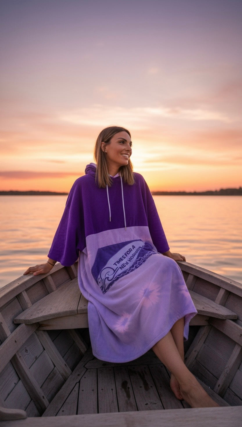Poncho im Batik-Look – Unisex-Surf- und Strandmode | Horizon Clothing