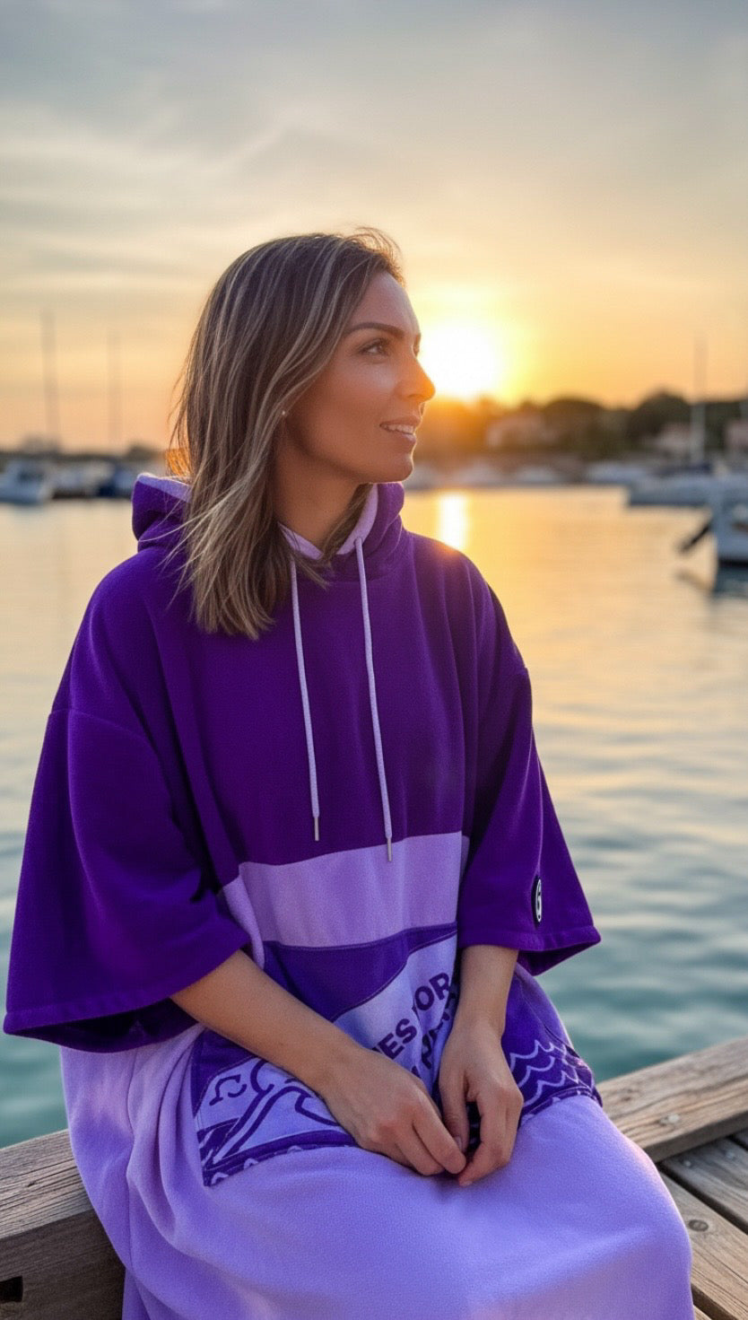 Poncho im Batik-Look – Unisex-Surf- und Strandmode | Horizon Clothing