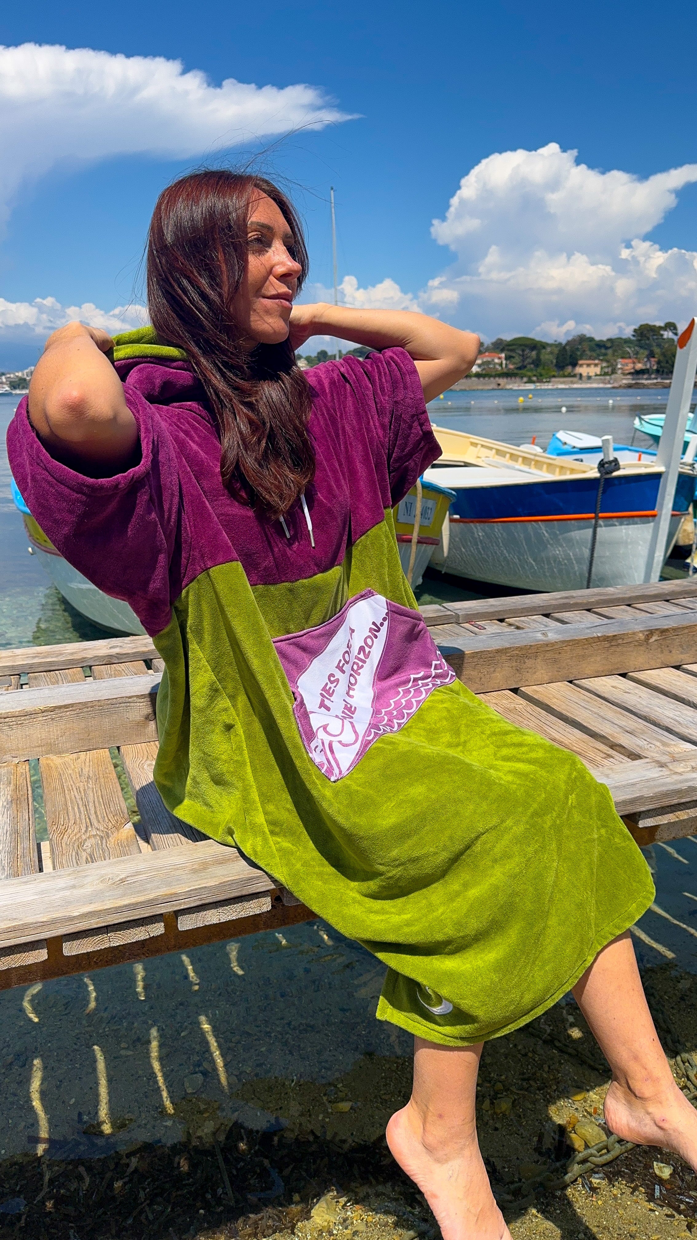 Poncho Tie and dye avec capuche intégrée HORIZON CLOTHING 